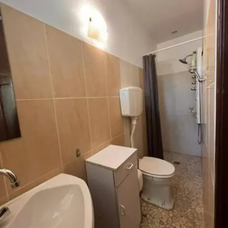 Garden Near Beach Wifi Air Conditioning Villa *